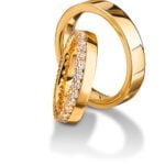Par de Alianças Casal em Ouro Amarelo 18k e Diamantes, 4mm
