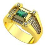 Anel de Confraria em Ouro Amarelo 18k com Esmeralda e Diamantes, 12mm