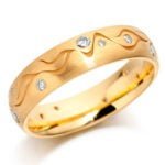 Aliança em Ouro Amarelo 18k e Diamantes, 5mm