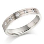 Anel em Ouro Branco 18k e Diamantes, 3,5mm