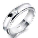 Anel em Ouro Branco 18k e Diamantes, 4mm