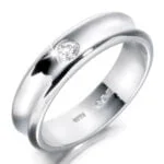 Anel em Ouro Branco 18k e Diamantes, 4mm