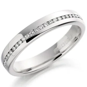 Anel em Ouro Branco 18k e Diamantes, 3mm