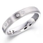 Anel em Ouro Branco 18k e Diamantes, 3,5m