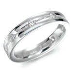 Anel em Ouro Branco 18k e Diamantes, 4mm