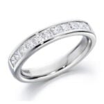 Anel em Ouro Branco 18k e Diamantes, 4mm