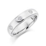 Anel em Ouro Branco 18k e Diamantes, 4mm