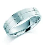 Anel em Ouro Branco 18k e Diamantes, 5mm