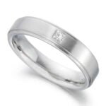 Anel em Ouro Branco 18k e Diamante, 4mm