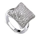 Anel em Ouro Branco 18k e Diamantes, 4mm