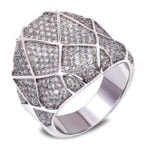 Anel em Ouro Branco 18k e Diamantes, 12mm