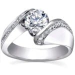 Anel em Ouro Branco 18k e Diamantes, 8mm