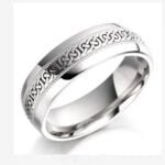 Anel em Ouro Branco 18k. 5mm