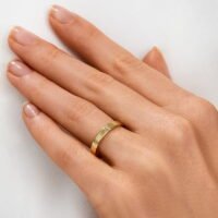 Par de Aliança em Ouro Amarelo 18k e Diamantes - Imagem 3