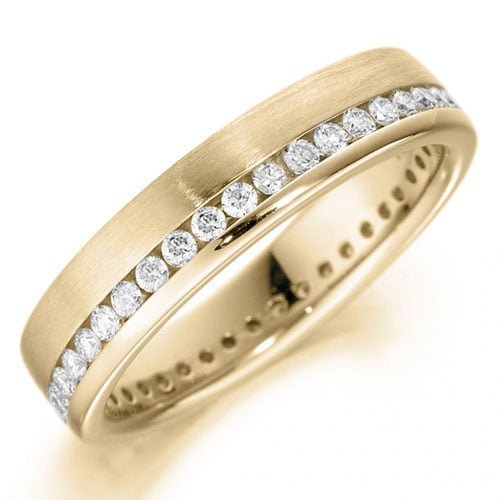 Aliança AOA-52 ouro 18k diamantes 4mm da Maxíme Oro