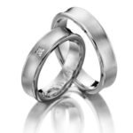 Aliança AC-15 ouro 18k diamantes 4mm da Maxíme Oro