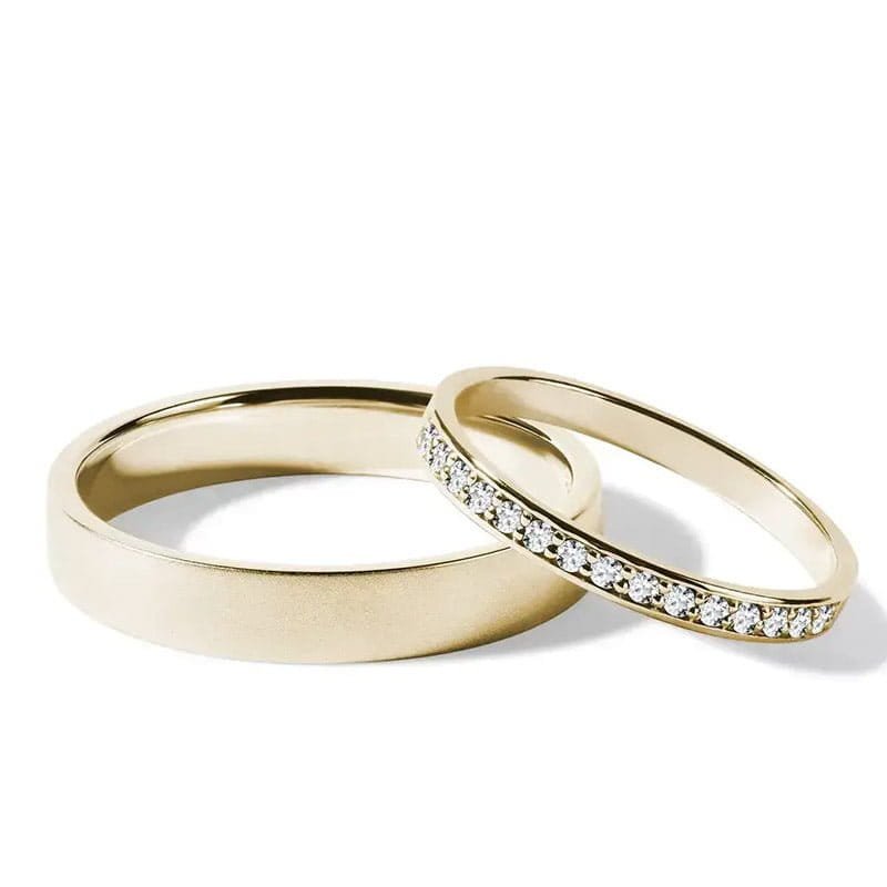 Par de Aliança em Ouro Amarelo 18k e Diamantes Par de alianças AS-17 ouro 18k diamantes da Maxíme Oro