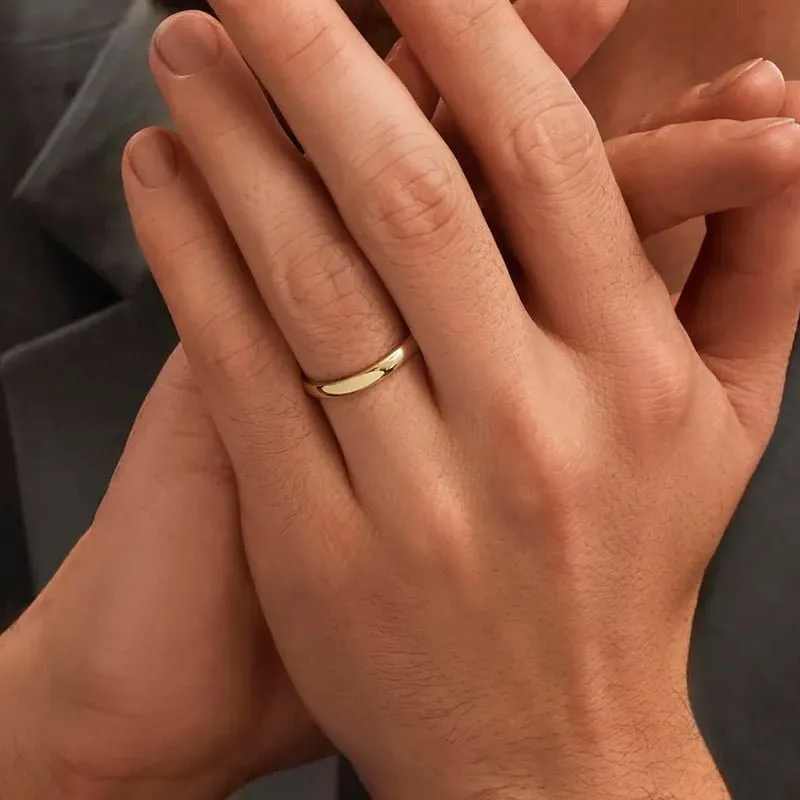 Par de Aliança em Ouro Amarelo 18k e Diamantes - Imagem 2