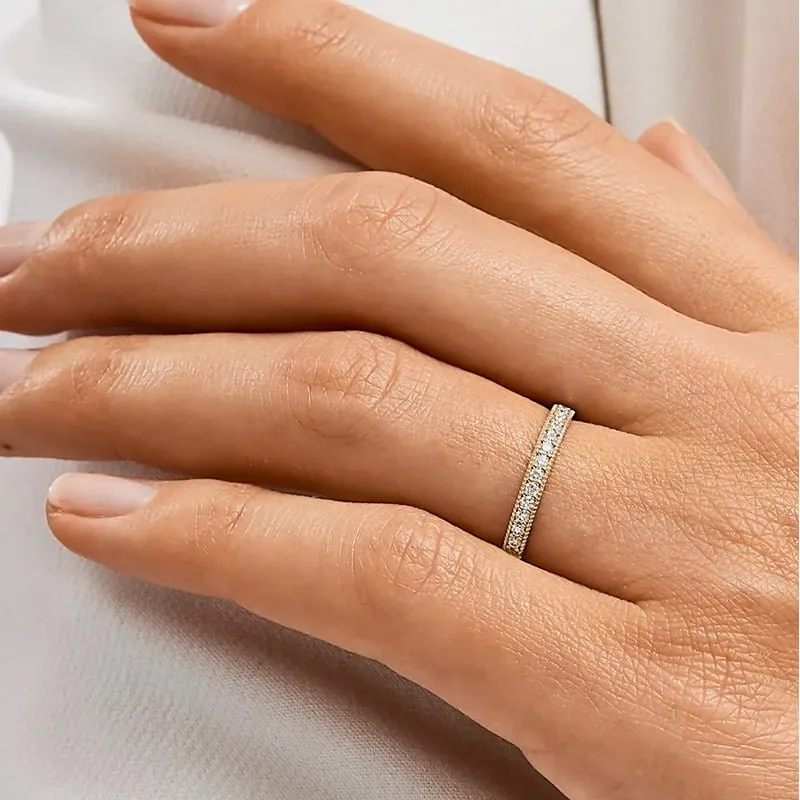 Par de Aliança em Ouro Amarelo 18k e Diamantes - Imagem 3