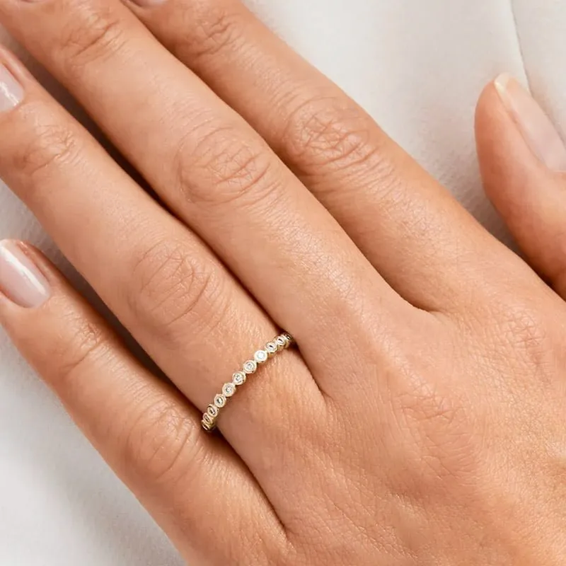Par de Aliança em Ouro Amarelo 18k e Diamantes - Imagem 3