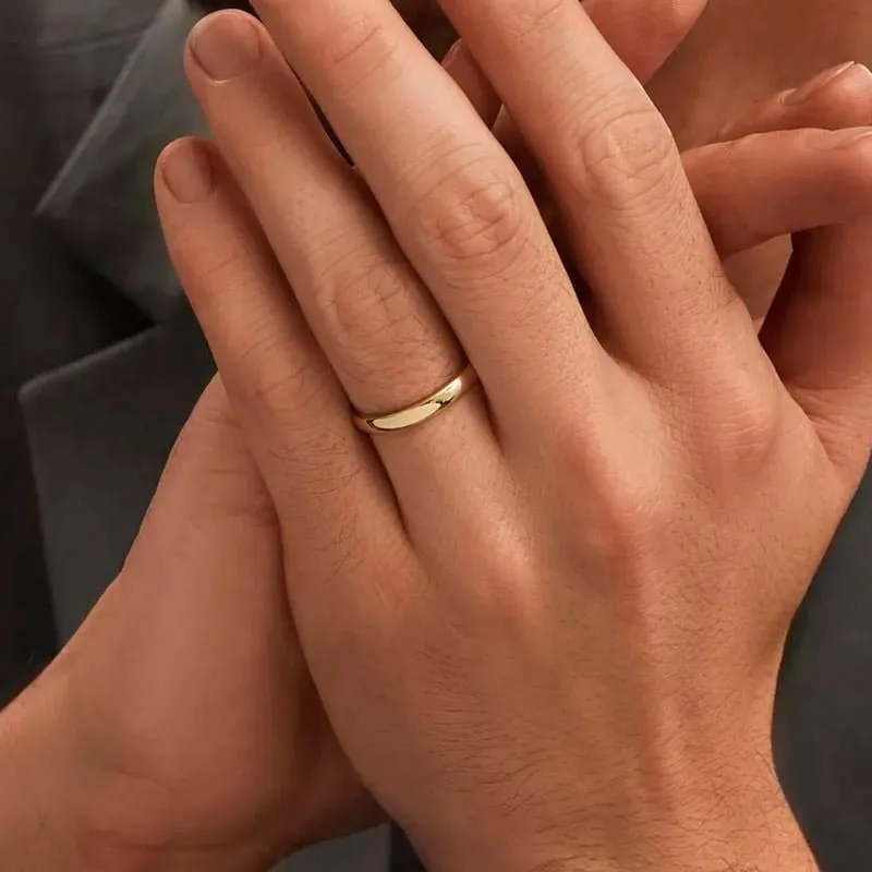 Par de Aliança em Ouro Amarelo 18k e Diamantes - Imagem 2